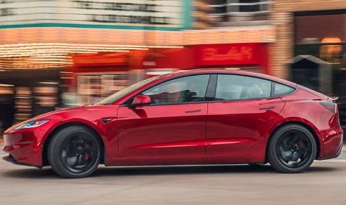 همه خودروها در چین باید دارای دستگیرههای مکانیکی برای باز شدن درب، هم از داخل و هم از خارج، باشند همه خودروها در چین باید دارای دستگیرههای مکانیکی برای باز شدن درب، هم از داخل و هم از خارج، باشند